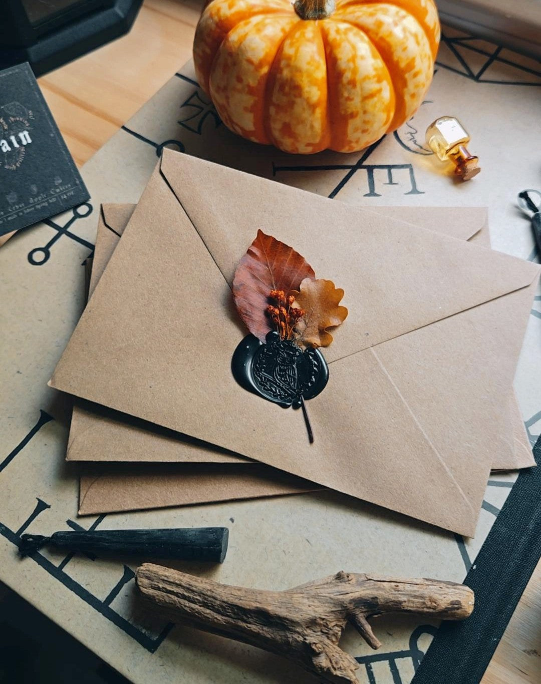 Samhain Reading & Ritual Box