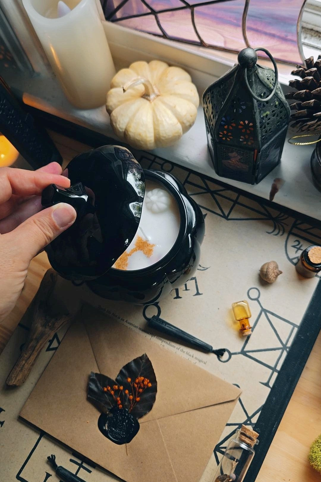 Samhain Reading & Ritual Box