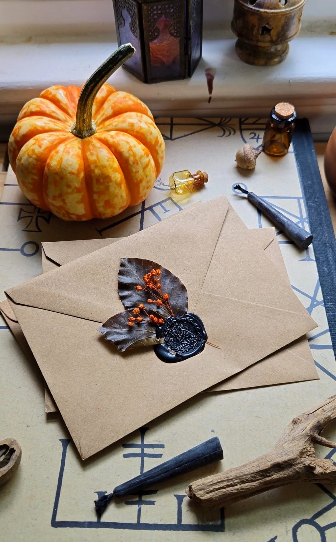 Samhain Reading & Ritual Box